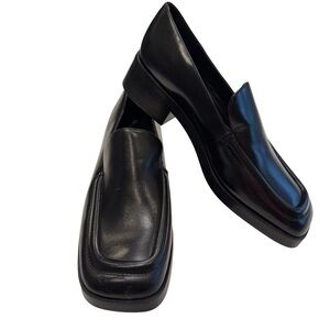 VINCE Doris Women’s Black Leather Slip-On Loafer Size US 8 EU 38.5 NEW